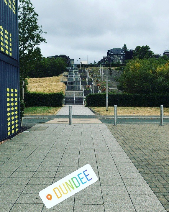 dundee.jpg